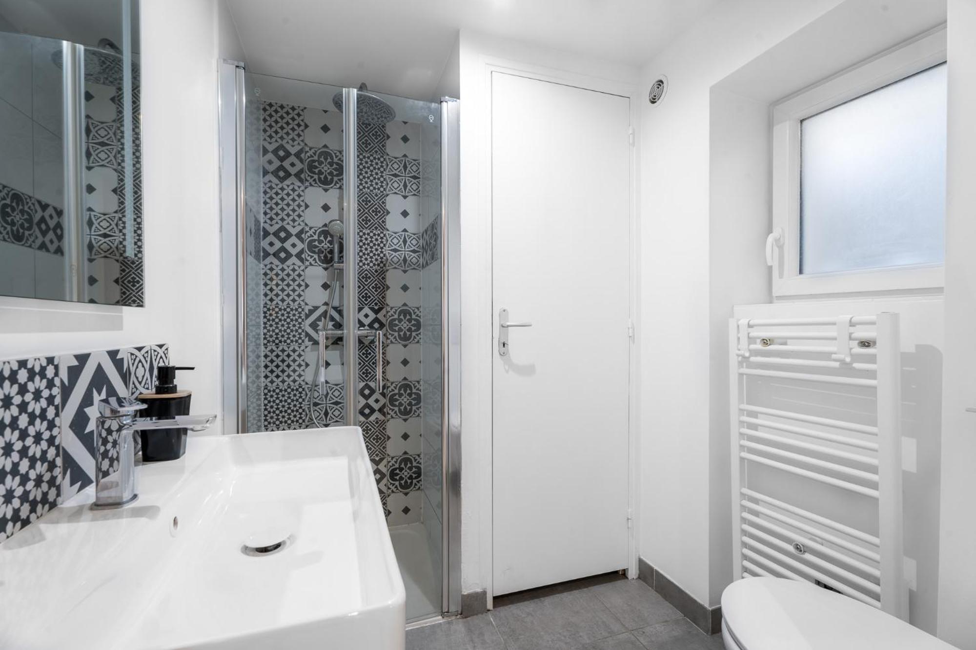 Appartement Privé Pour Les Séjours Seul Ou A Deux